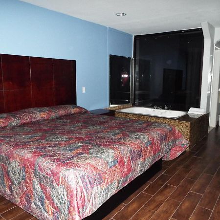 צ'אנלוויו Luxury Inn מראה חיצוני תמונה