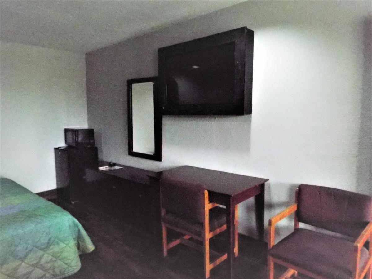 צ'אנלוויו Luxury Inn מראה חיצוני תמונה