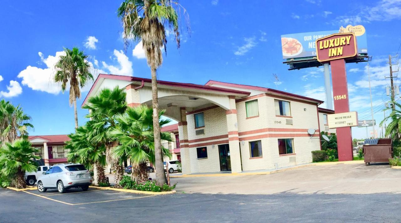 צ'אנלוויו Luxury Inn מראה חיצוני תמונה